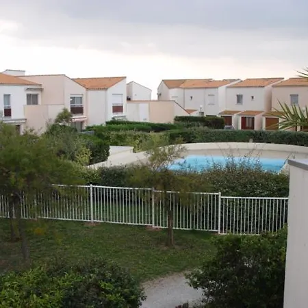Les Oceanes Apartment *