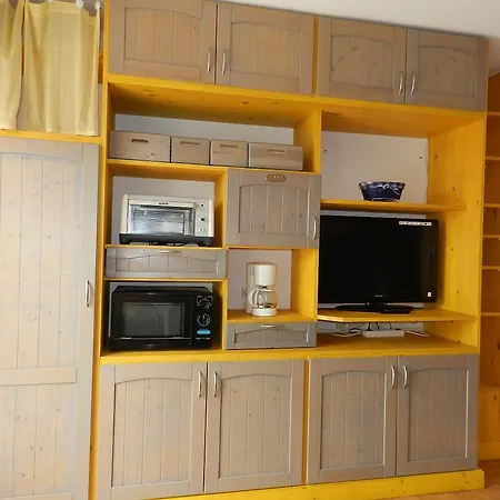 Les Oceanes Apartment *