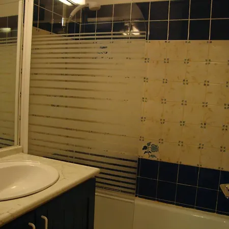Les Oceanes Apartment *